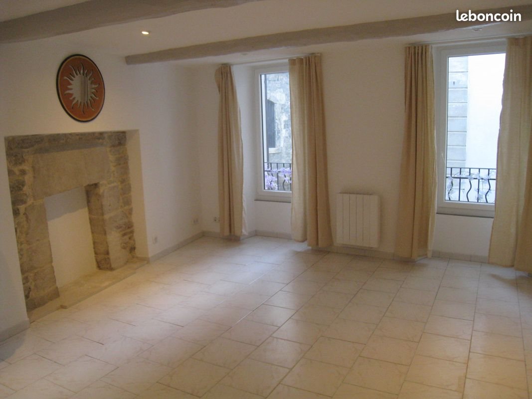 Maison à louer, 80m², Malaucène