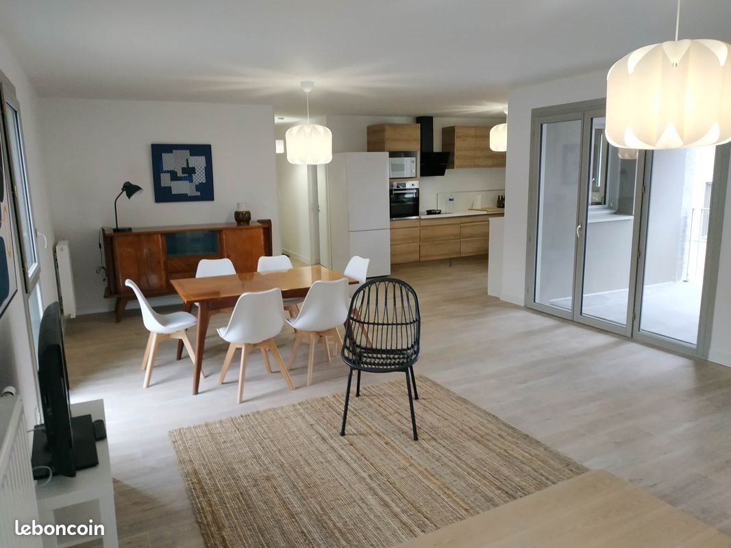 Appartement à louer, 127m², Bordeaux