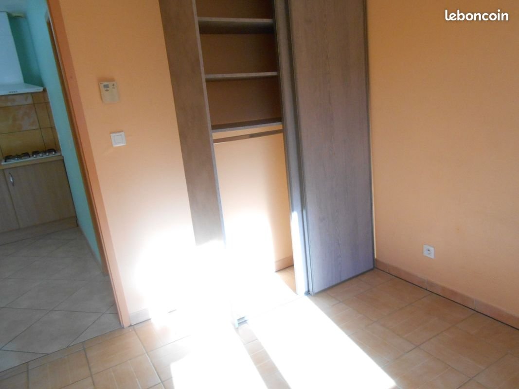 Appartement à louer, 37m², Montrond