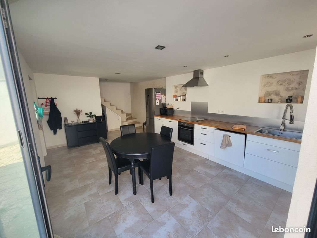 Maison à louer, 65m², Mallemort
