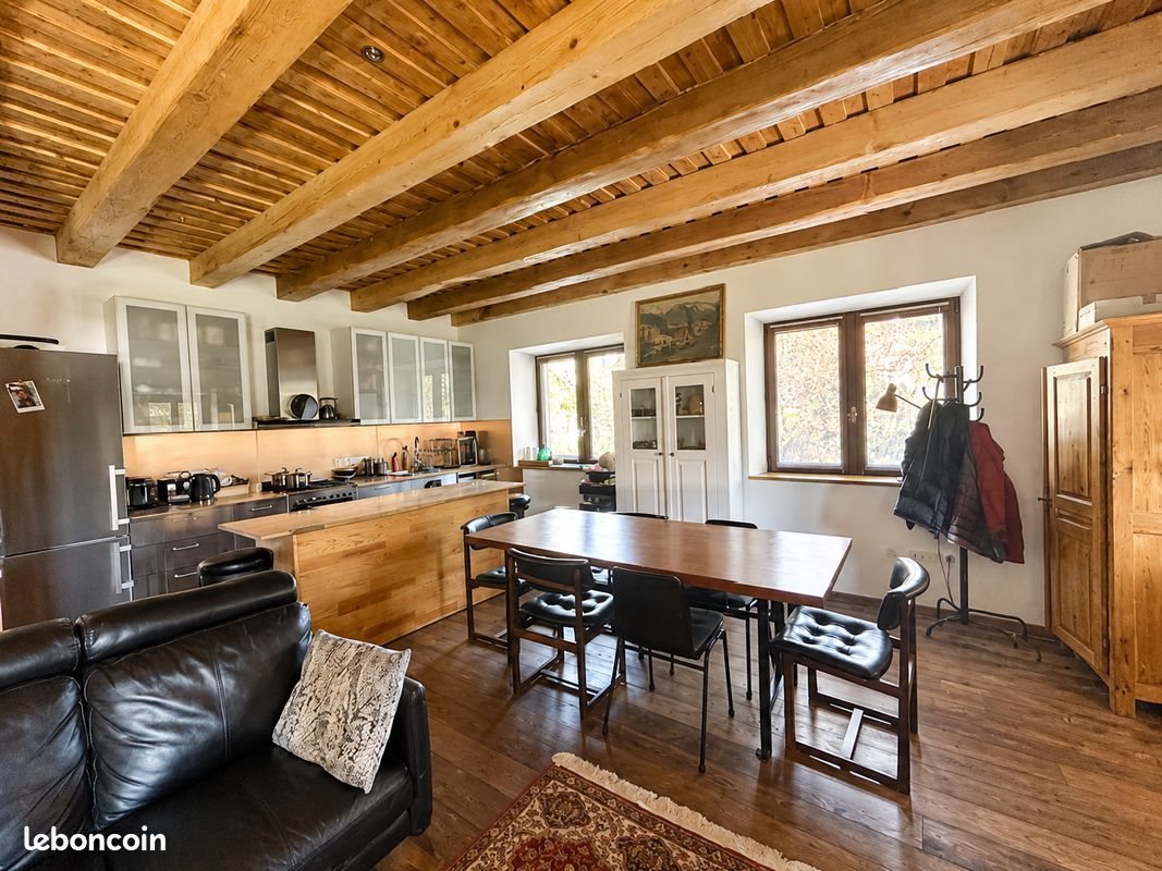 Appartement à louer, 75m², Vimines