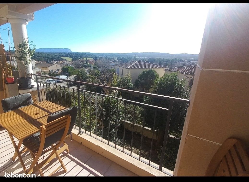Appartement à louer, 46m², Venelles