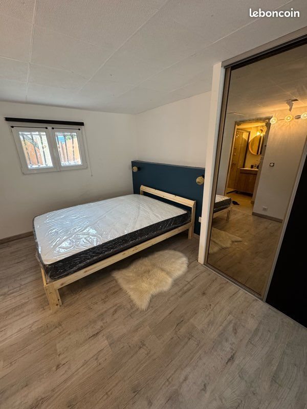 Appartement à louer, 27m², Saint-Etienne-du-Grès