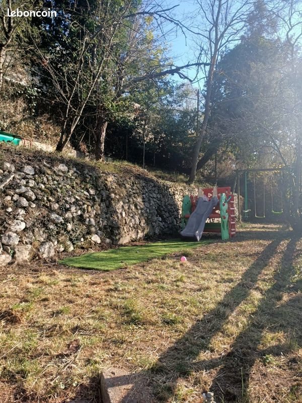 Maison à louer, 100m², Tourrette-Levens