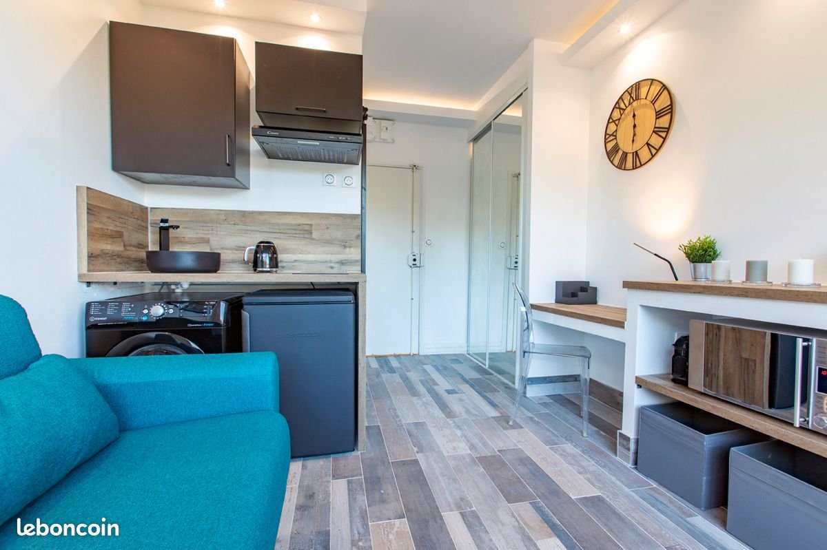 Appartement à louer, 25m², Marseille 8ème
