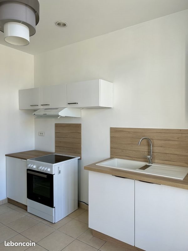 Appartement à louer, 57m², Courthézon