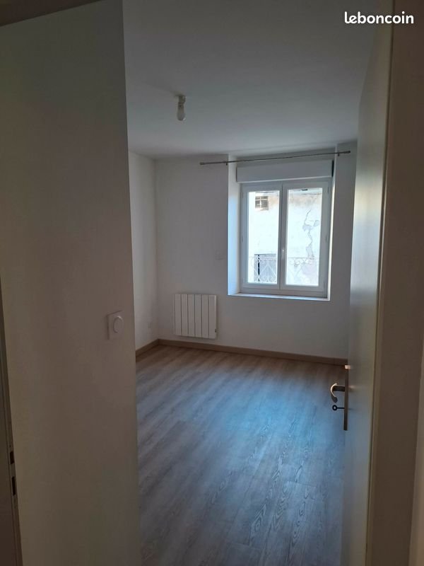 Appartement à louer, 58m², Réquista