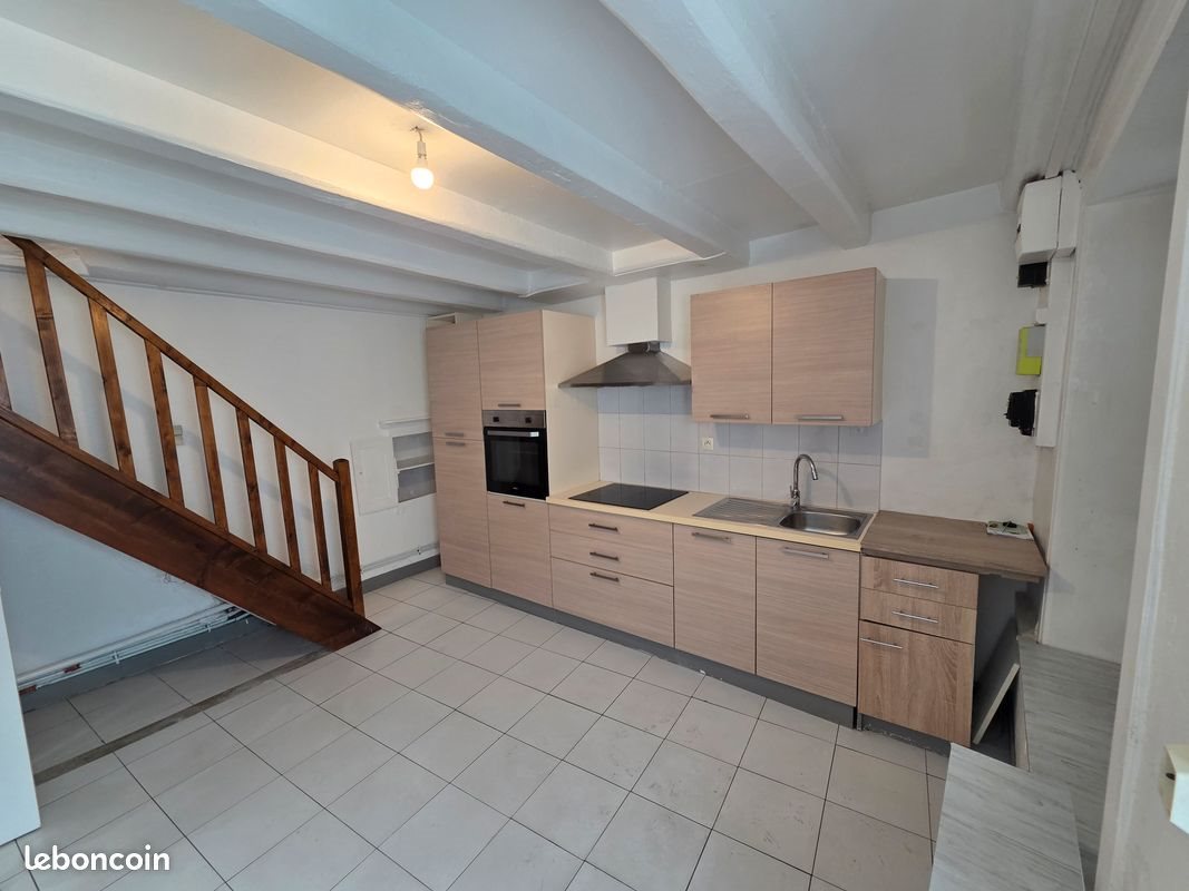 Maison à louer, 46m², Mornant