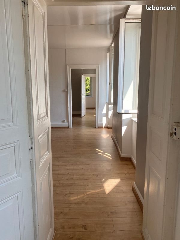 Appartement à louer, 92m², Lure
