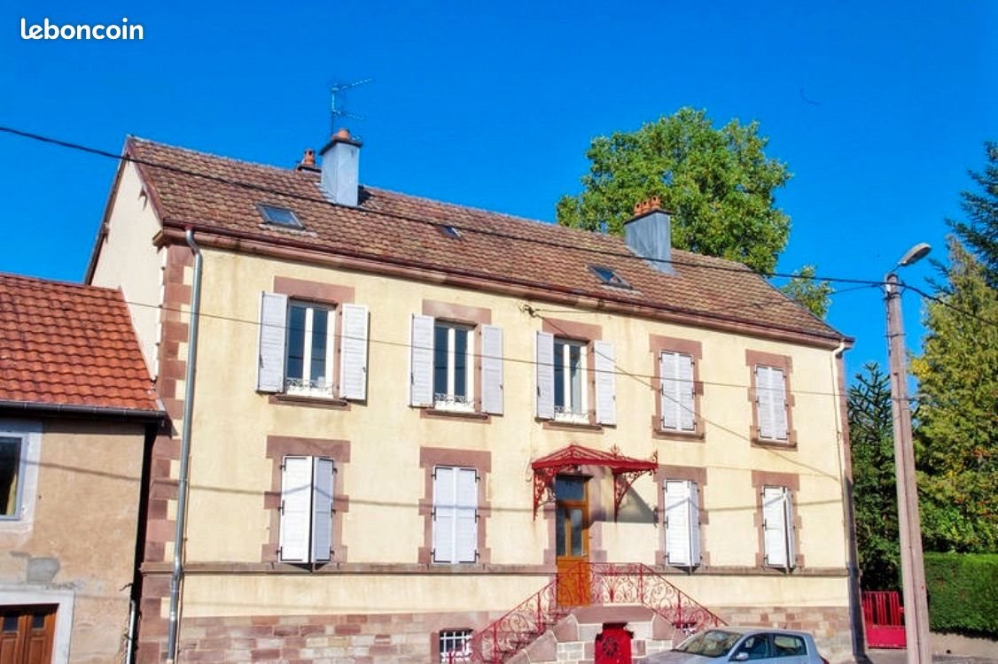 Appartement à louer, 92m², Lure
