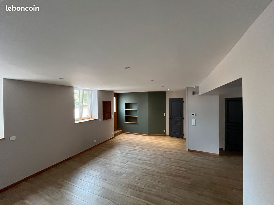 Maison à louer, 150m², Seychalles