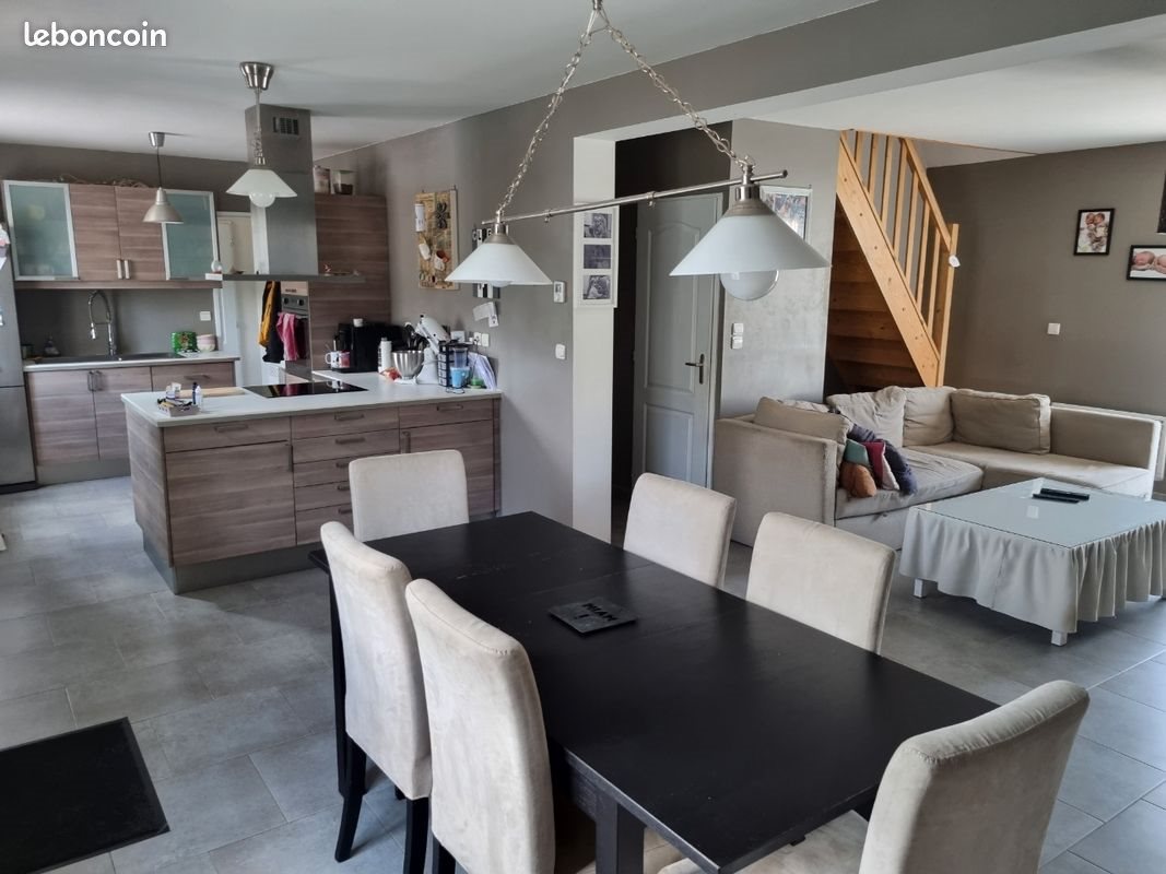 Maison à vendre, 130m², Saint-Germer-de-Fly