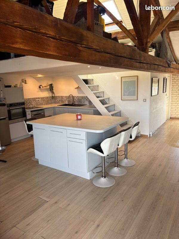 Appartement à vendre, 105m², Cailloux-sur-Fontaines