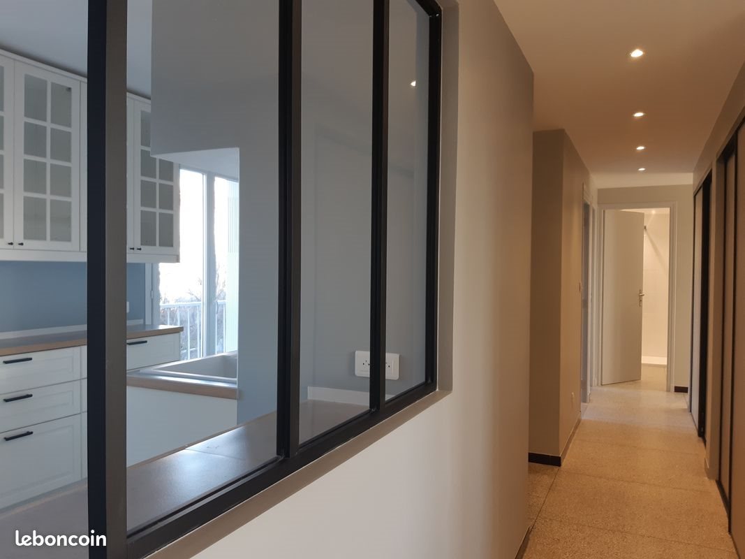 Appartement à louer, 84m², Forcalquier