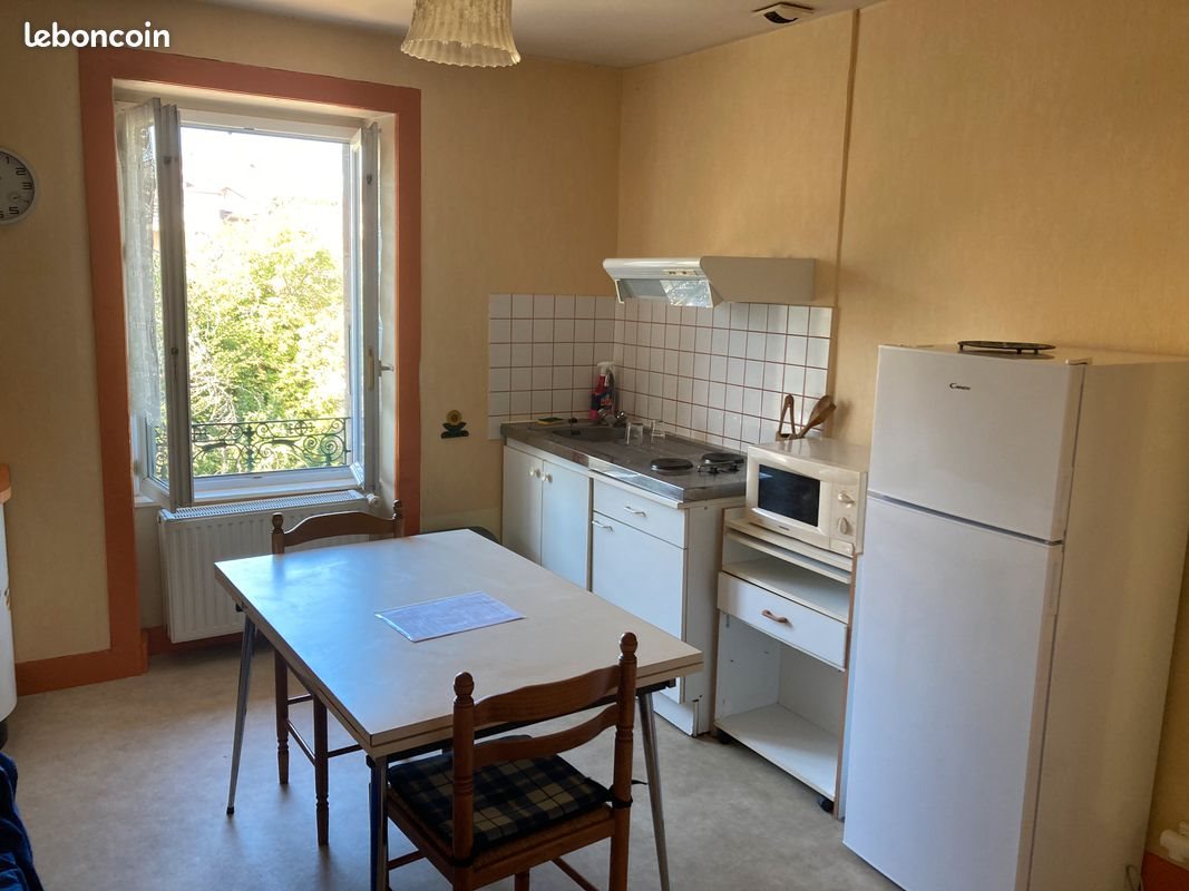 Appartement à louer, 28m², Lons-le-Saunier