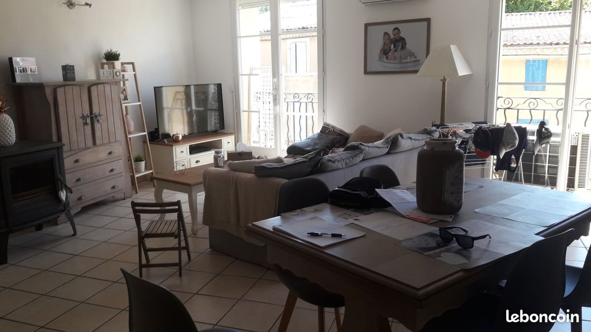Appartement à louer, 93m², Meyrargues