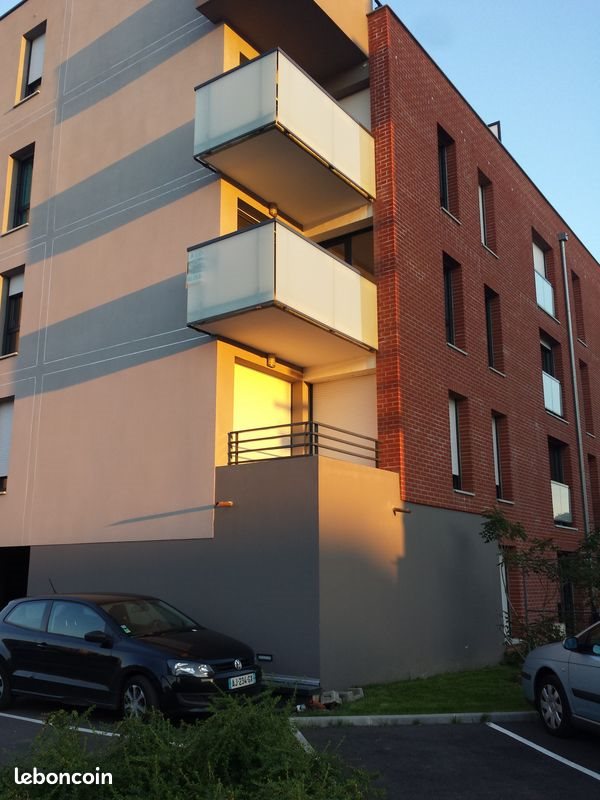 Appartement à louer, 67m², Loos