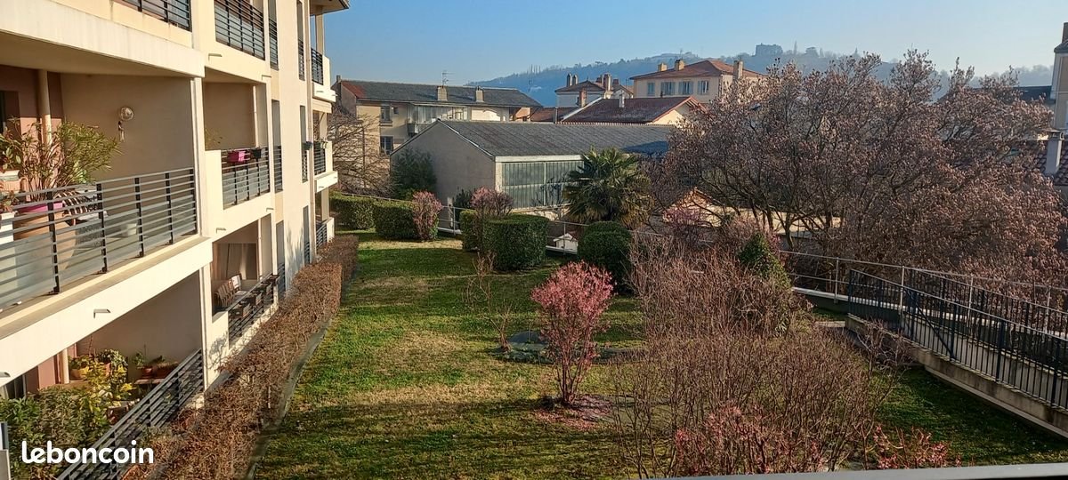 Appartement à louer, 47m², Sainte-Colombe