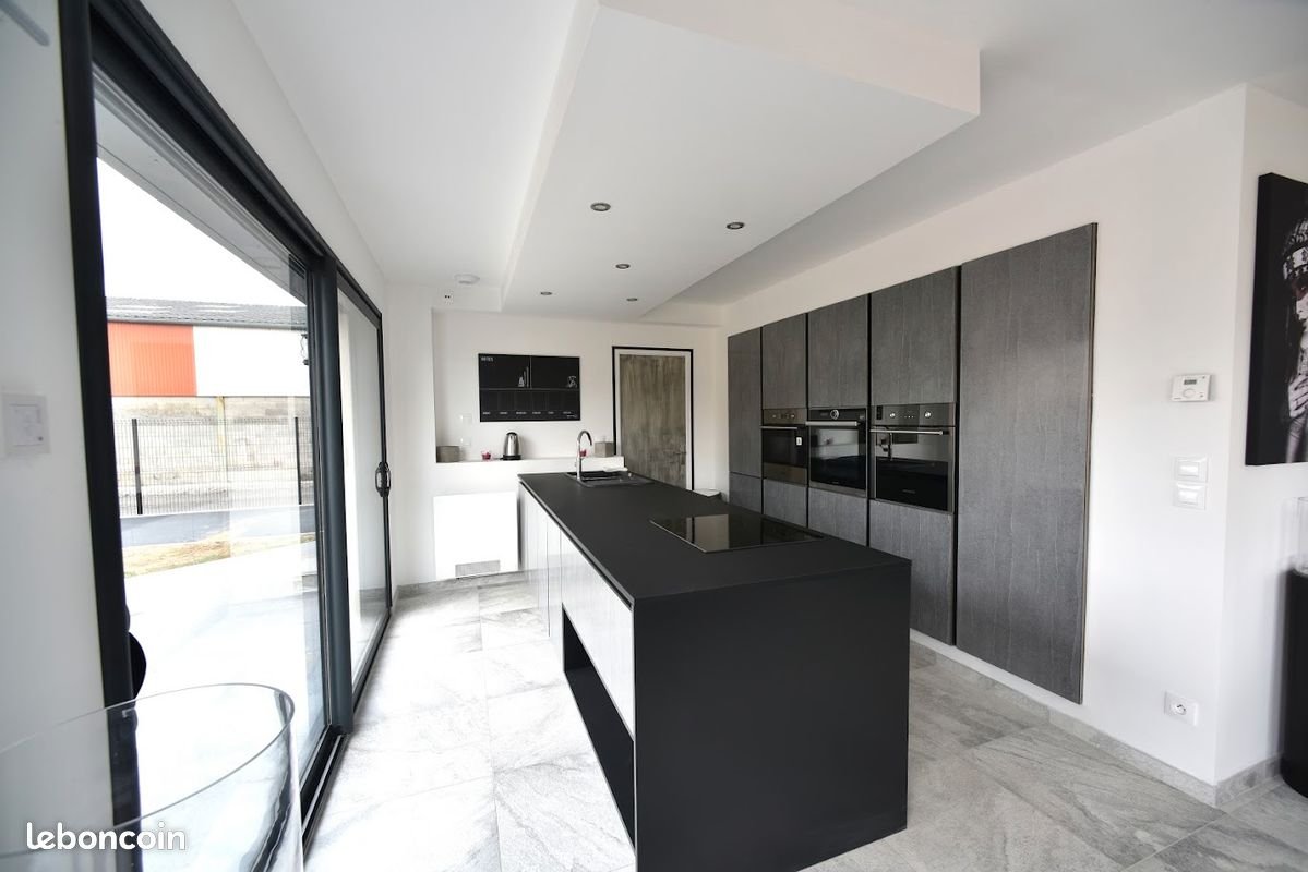 Maison à louer, 75m², Pont-Hébert