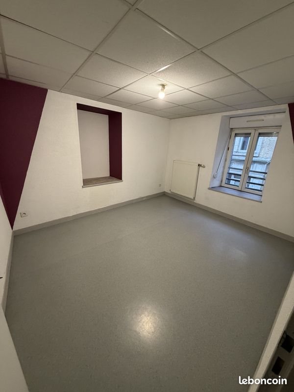 Appartement à louer, 80m², Villersexel