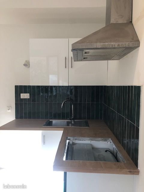 Appartement à louer, 32m², Marseille 8ème
