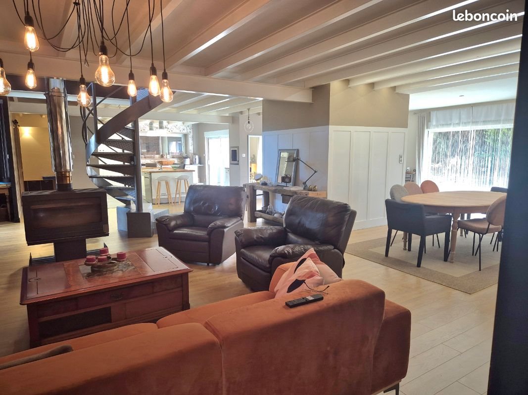 Maison à vendre, 312m², Montceau-les-Mines