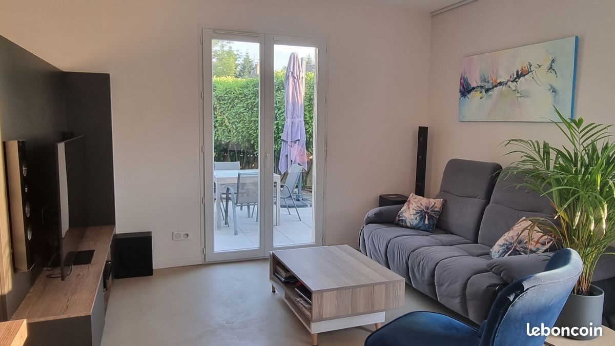Maison à vendre, 95m², Tramoyes