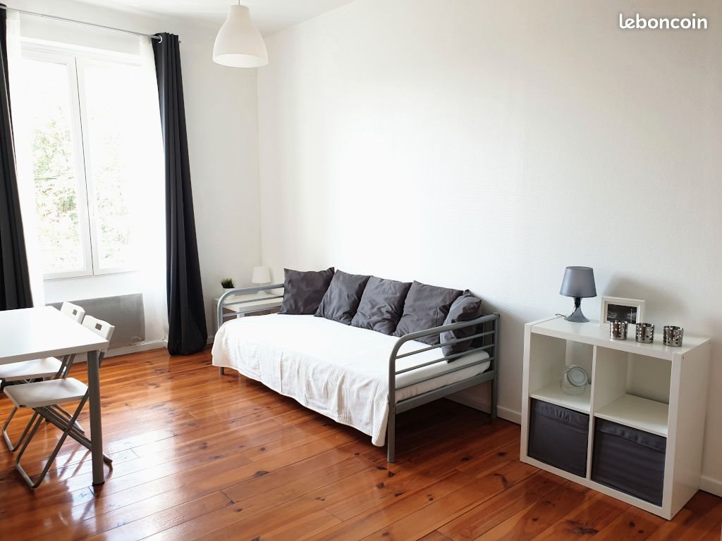 Appartement à louer, 24m², Saint-Étienne