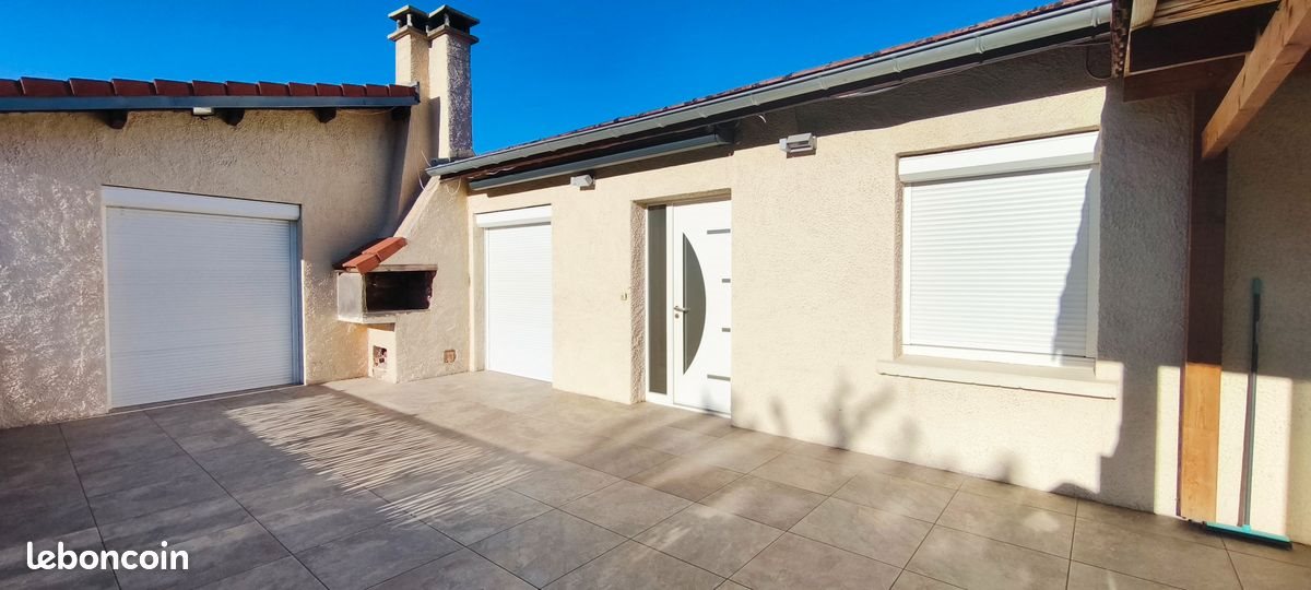 Maison à vendre, 185m², Saint-Genès-Champanelle