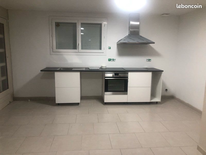 Appartement à louer, 80m², Saint-Laurent-du-Pape