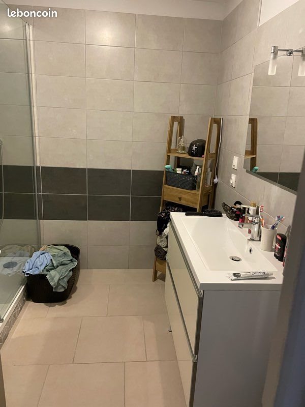 Appartement à louer, 80m², Saint-Laurent-du-Pape