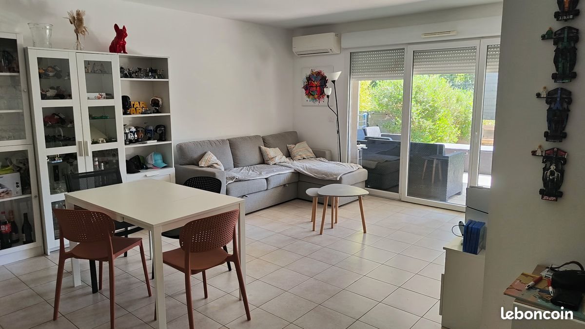 Appartement à louer, 58m², La Destrousse
