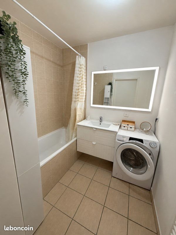 Appartement à louer, 65m², Bruges