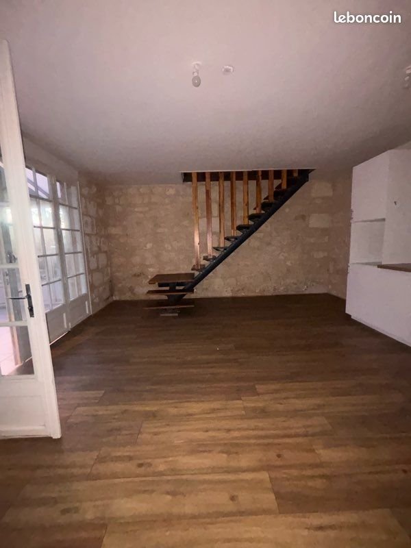 Maison à louer, 85m², Bourg