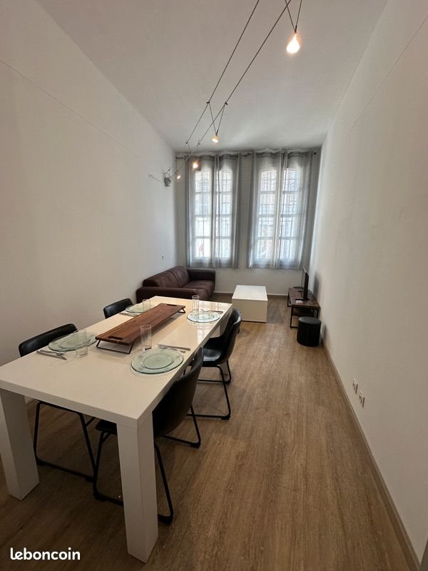 Appartement à louer, 70m², Carpentras