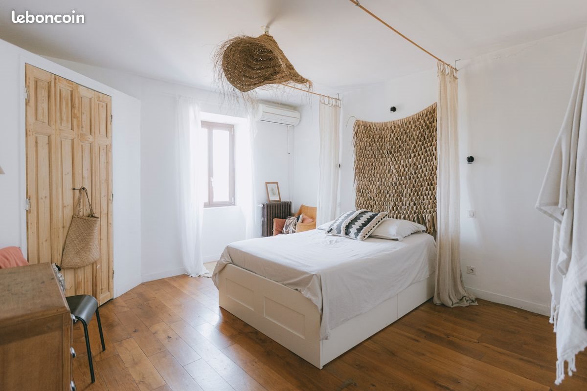 Maison à vendre, 200m², Montmirat