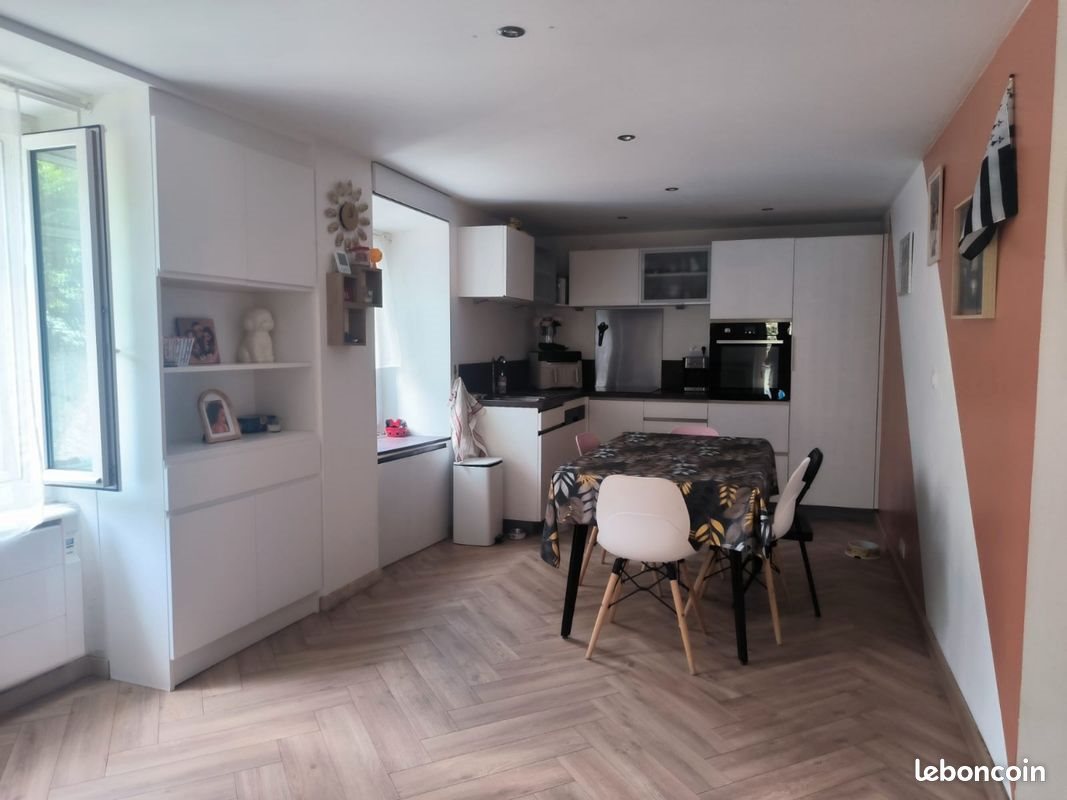 Maison à louer, 64m², Veyre-Monton