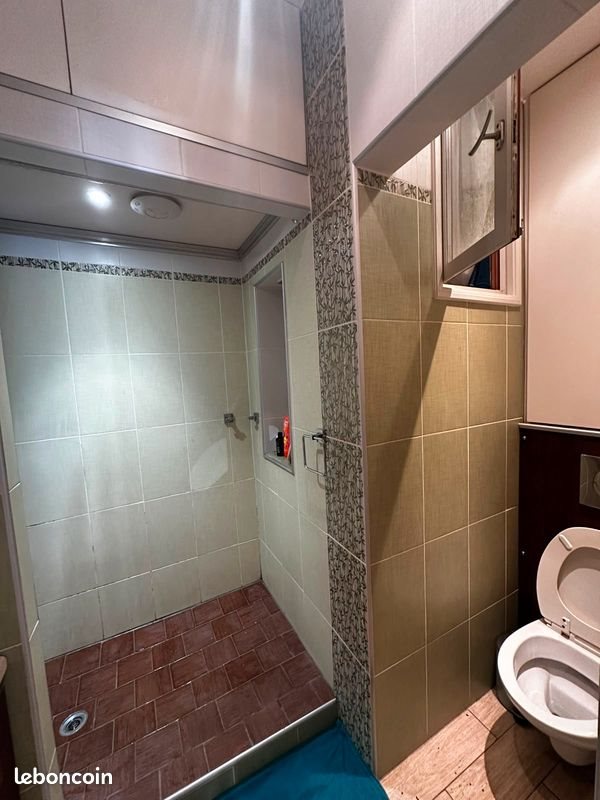 Appartement à louer, 40m², Marseille 4ème