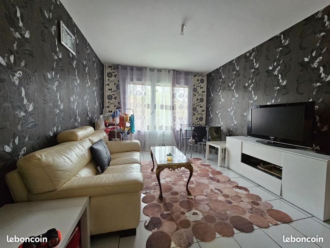 Appartement à vendre, 57m², Saint-Etienne