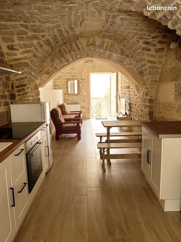 Appartement à louer, 45m², Calvisson