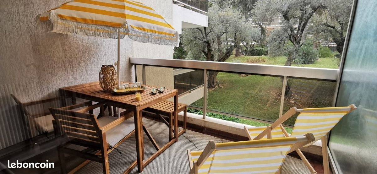 Appartement à louer, 26m², Antibes