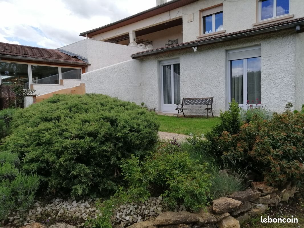 Maison à louer, 15m², Dommartin