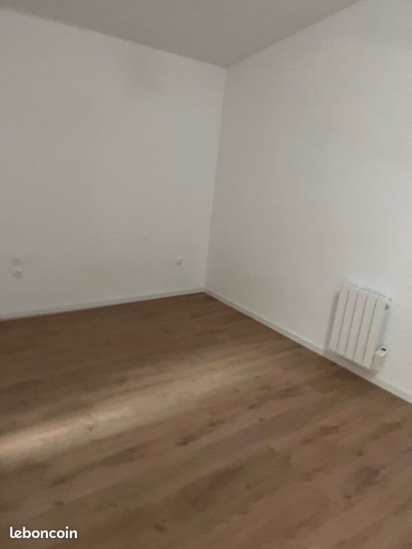 Appartement à louer, 100m², Saint-Maixent-l'Ecole