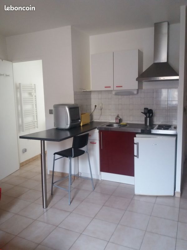 Appartement à louer, 19m², Nîmes