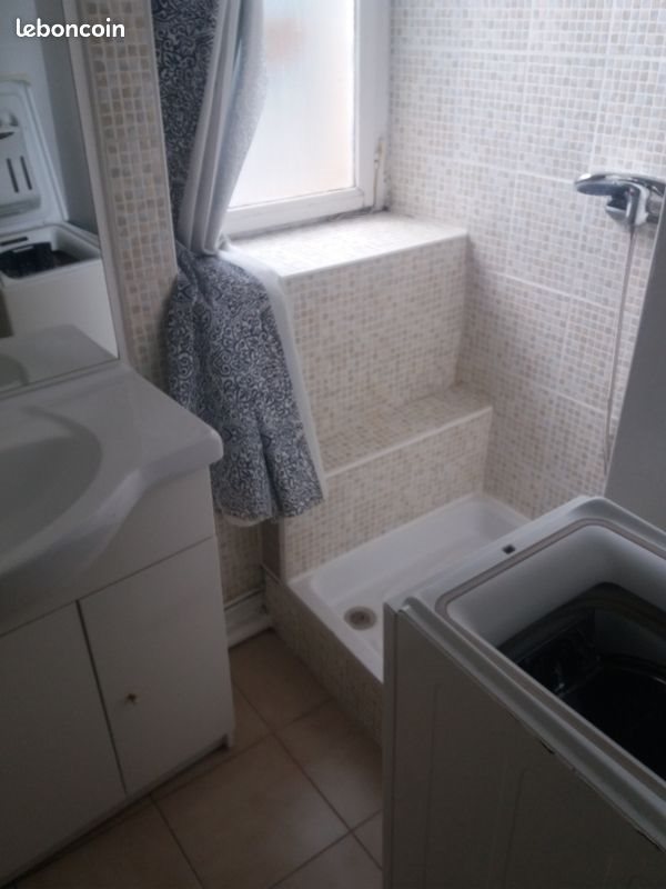 Appartement à louer, 19m², Nîmes