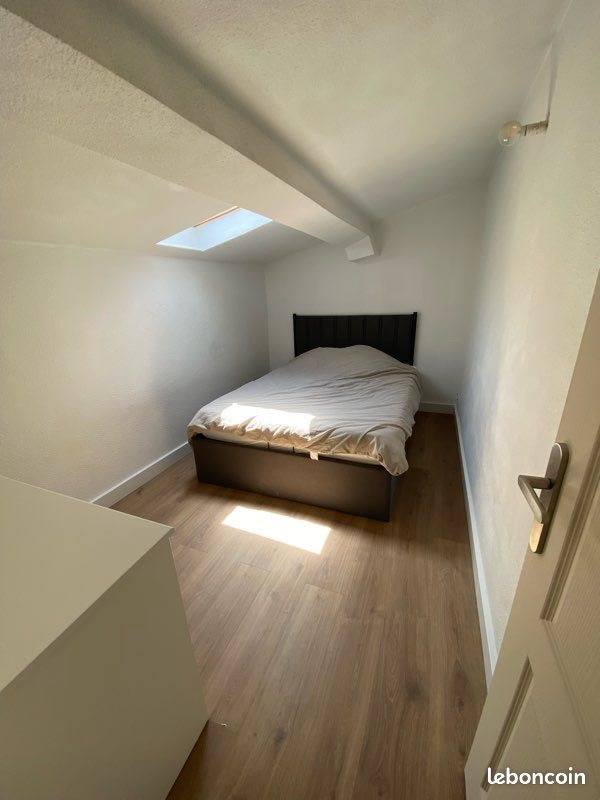 Appartement à louer, 38m², Nîmes