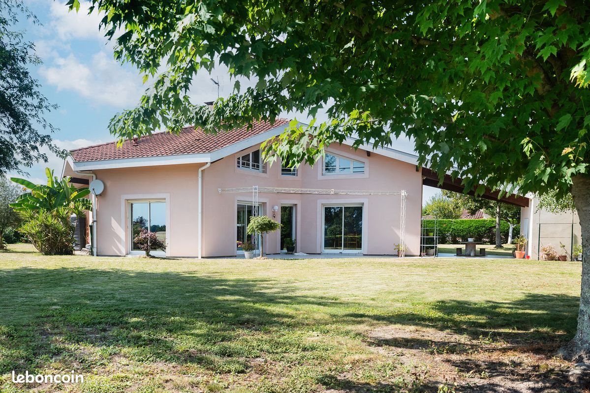 Maison à vendre, 188m², Hagetmau