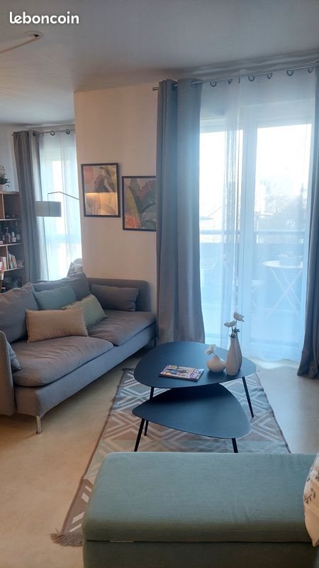 Appartement à louer, 49m², Cergy