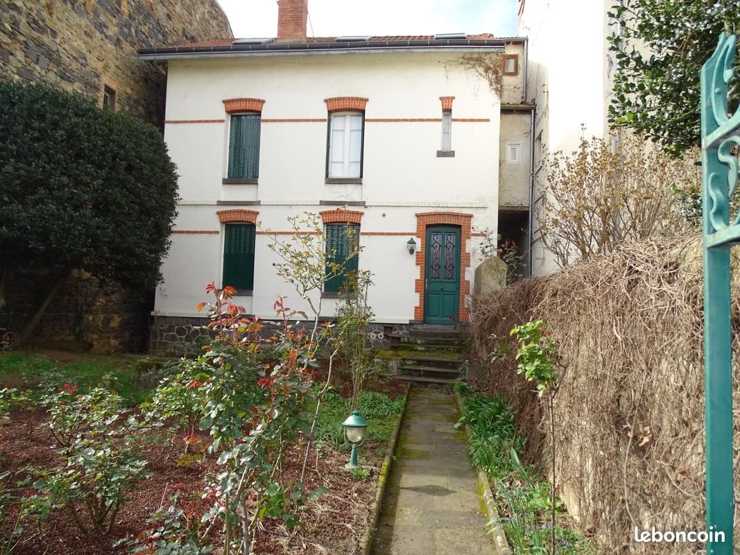 Maison à louer, 231m², Clermont-Ferrand