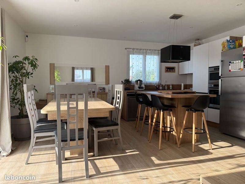 Maison à vendre, 110m², Loyettes
